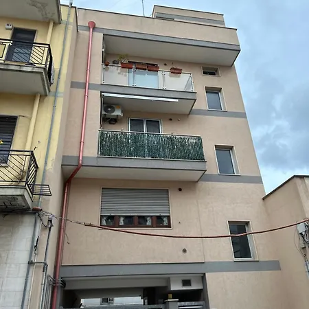 Dp House *